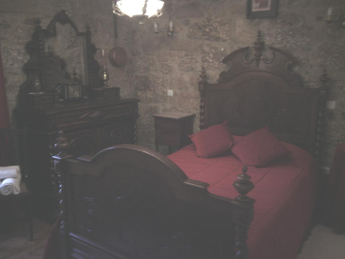 Hotel Rural Casa Da Eira Pero Viseu Chambre photo